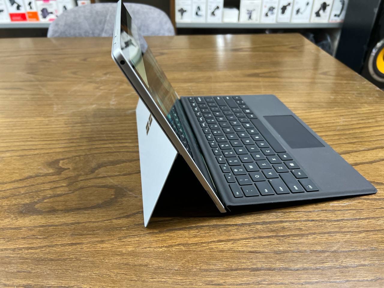 تبلت Surface Go 2 - خرید از فروشگاه پارتیران